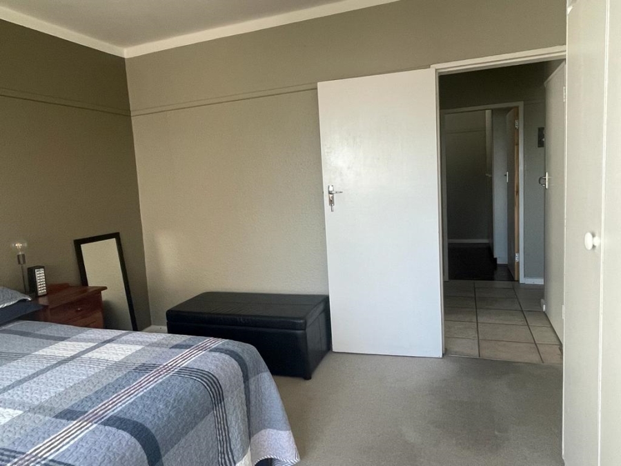 To Let 2 Bedroom Property for Rent in Sea Point Western Cape